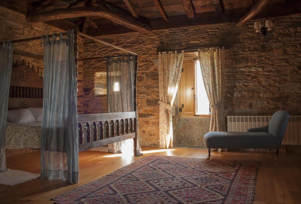 Готель Pazo Santa Maria Арсуа Екстер'єр фото